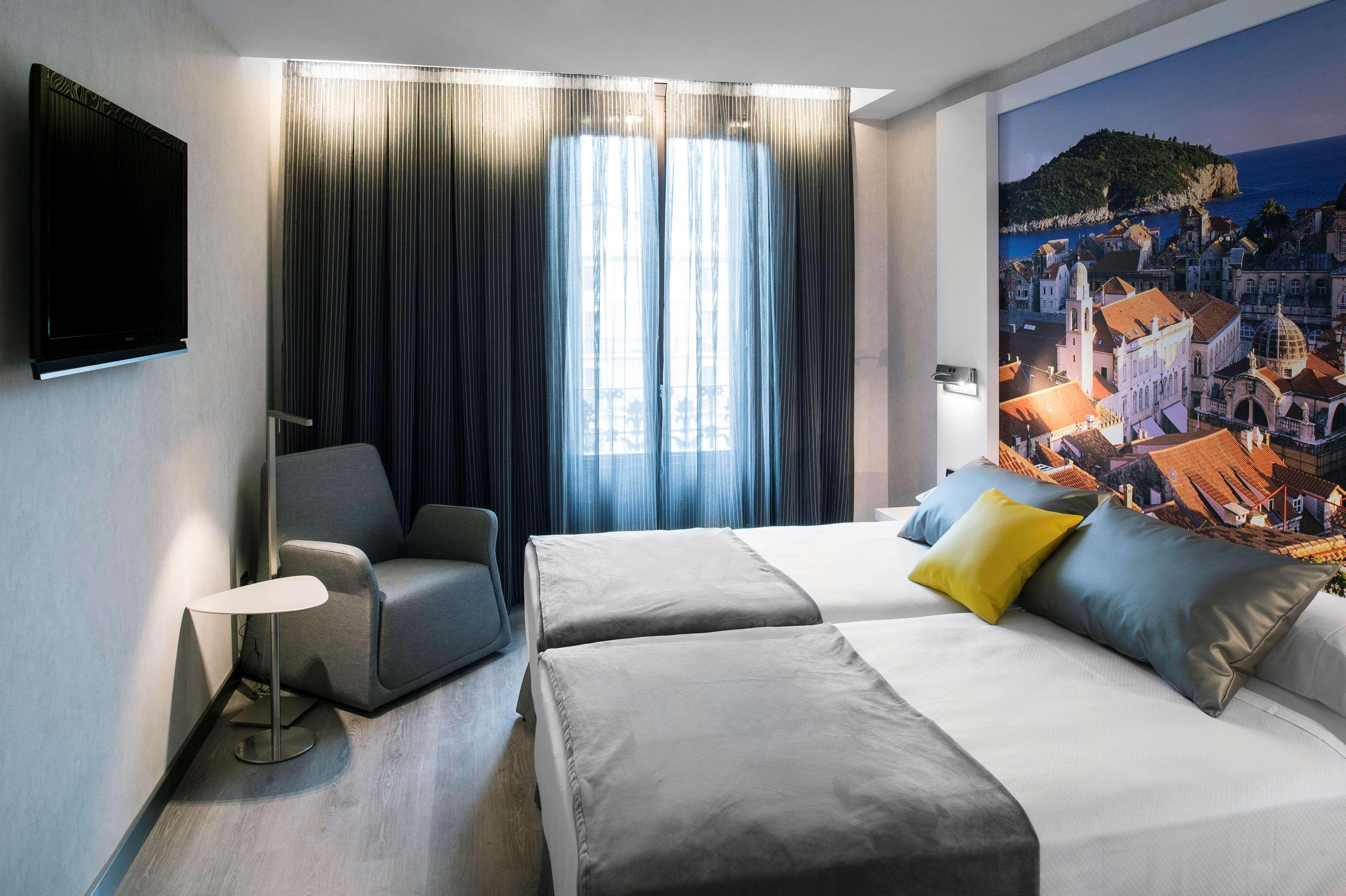 Catalonia Gran Via Bcn Hotel Barcelona Buitenkant foto